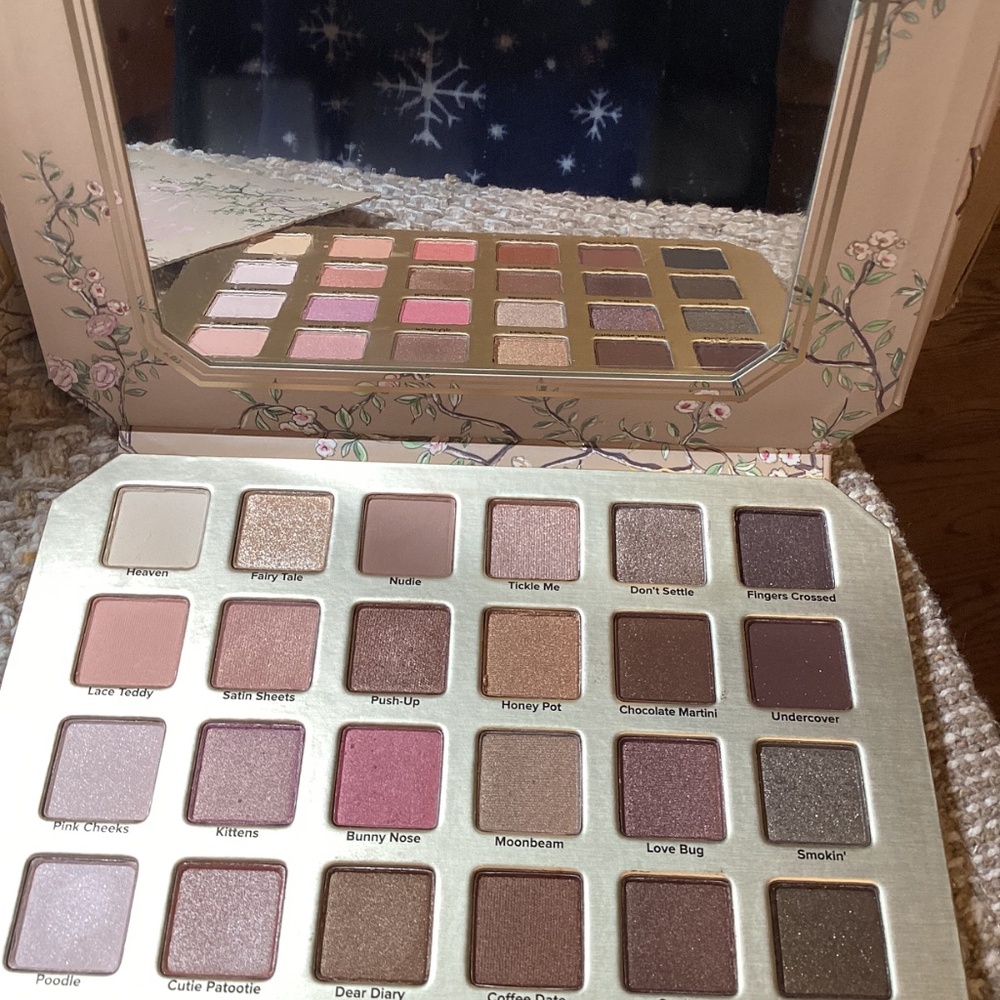 Too Faced Natural Love - Picture 2 of 7